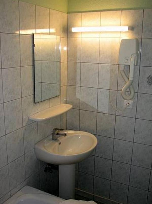 Le Soleil Bed & Breakfast Wildenstein Екстериор снимка